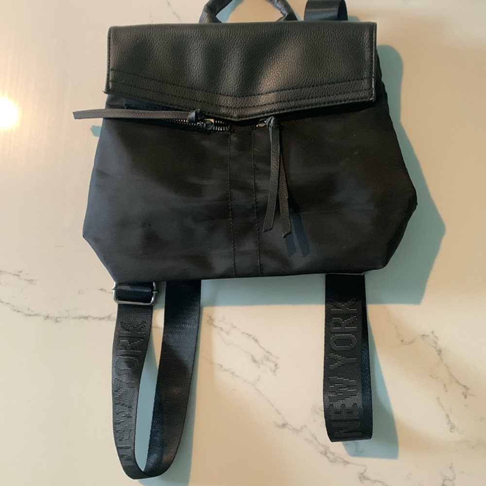 Botiker mini blackpack